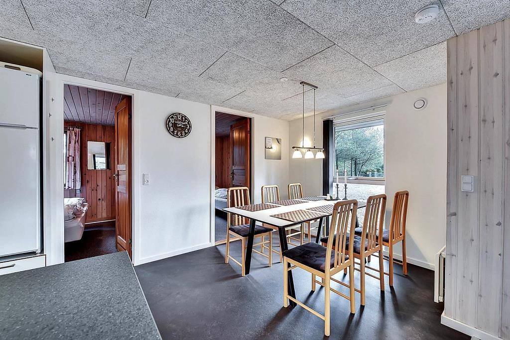Ferienhaus in Henne Strand mit Sauna, Kaminofen und familienfreundlicher Ausstattung in Henne, Filsø See