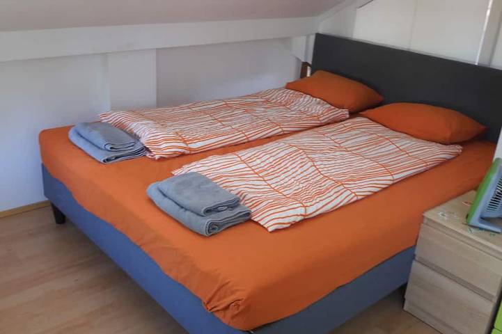 Ferienhaus für 8 Personen, mit Terrasse und Garten sowie Whirlpool in Wien - 4