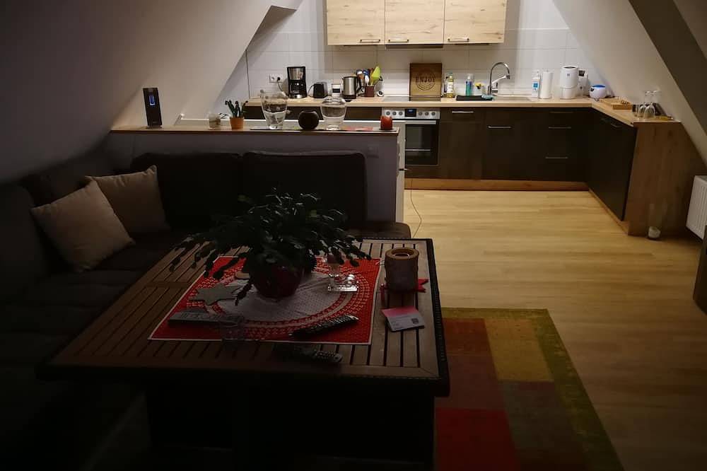 Geheel appartement, Great 2 floor apartment in Wismar, Nordwestmecklenburg (Wismar en omgeving)