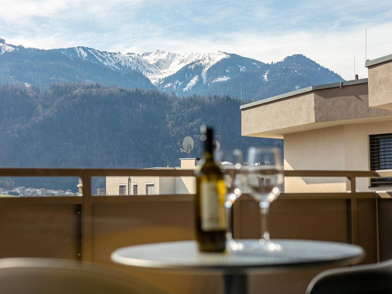 Ganze Wohnung, Komfortables Appartement im Zentrum von Jenbach in Jenbach, Bezirk Schwaz