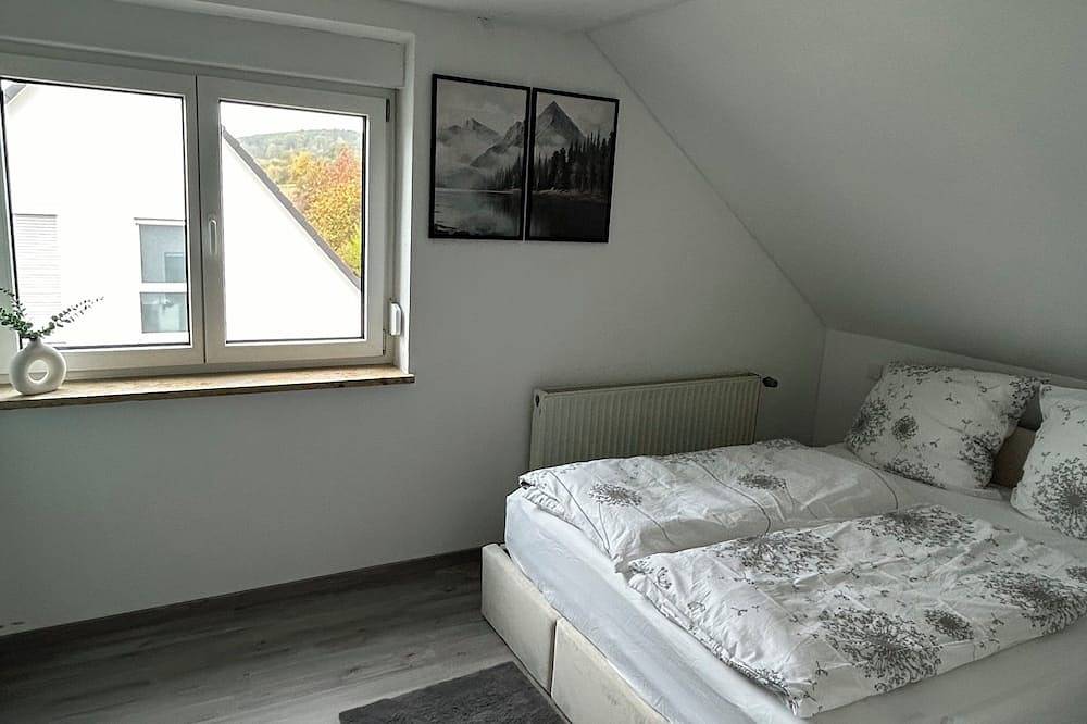 Ganze Wohnung, Schöne, neu renovierte Ferienwohnung in Spalt, Fränkisches Seenland
