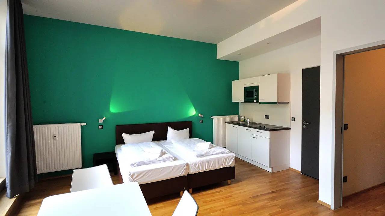 Mehrbettzimmer für 4 Personen (20 m²) in Leipzig in Leipzig Mitte, Leipzig