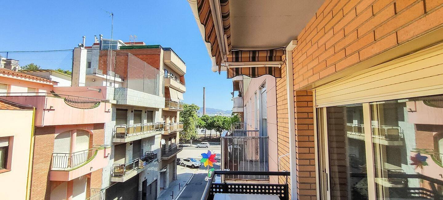 Apartamento entero, Fee4Me Comodo apartamento cerca del mar in San Adrián del Besós, Barcelonés