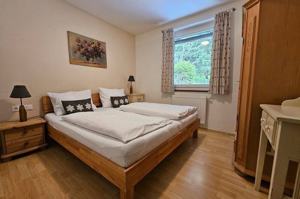 8/9 person chalet with sauna in the middle of nature close to the skilift. in Sankt Oswald (Bad Kleinkirchheim), Bad Kleinkirchheim