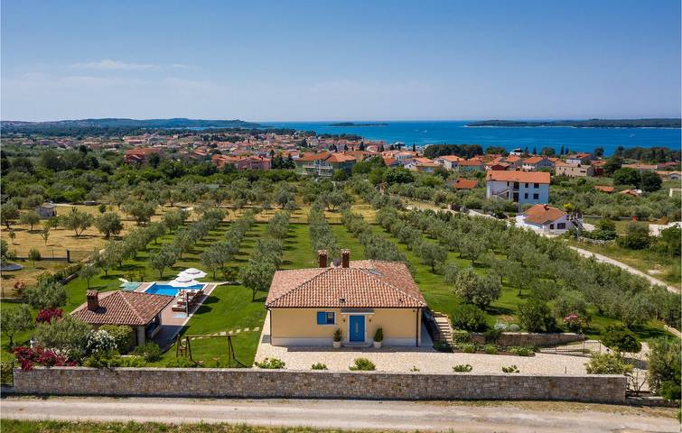 Ferienhaus für 6 Personen, mit Terrasse in Fazana