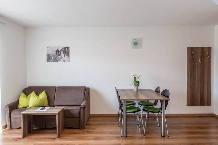 Ferienwohnung für 4 Personen, mit Balkon, mit Haustier im Dorf Tirol - 4