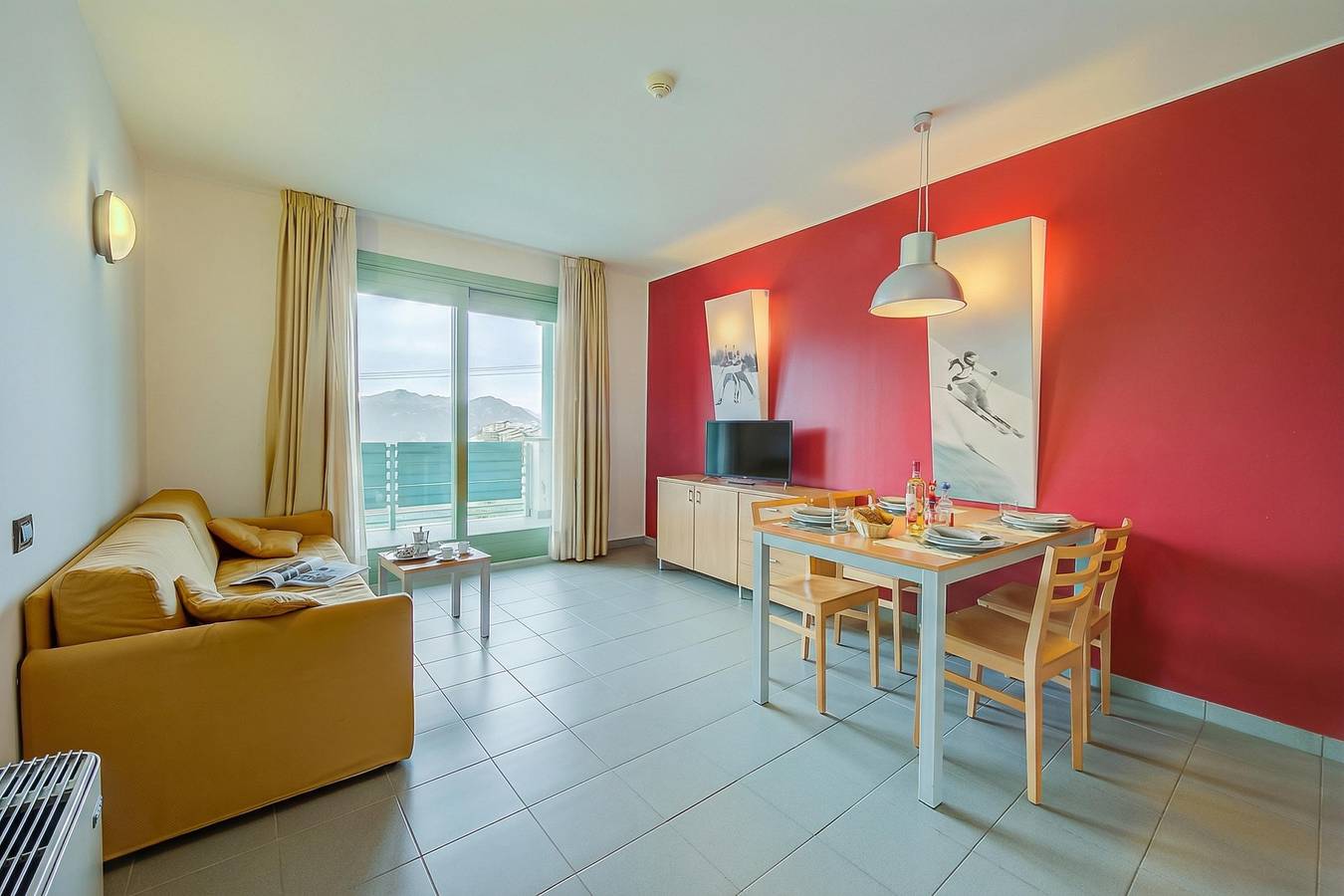 Appartamento intero, Teleo 106 Ski In - Ski Out 50m in Sestriere città, Via Lattea