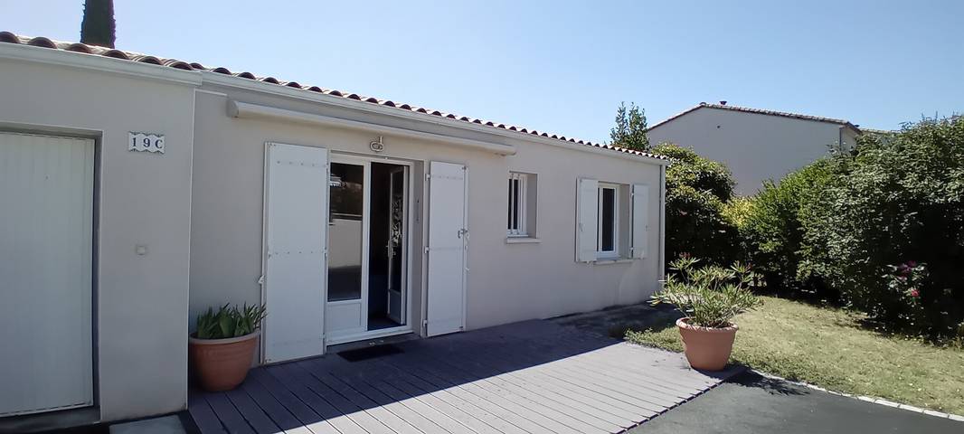 Gîte pour 6 personnes, avec jardin et terrasse