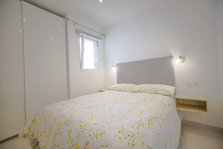 Villa et annexe avec piscine privée, terrasses extérieures spacieuses et Wifi. in Puerto del Carmen, Tías