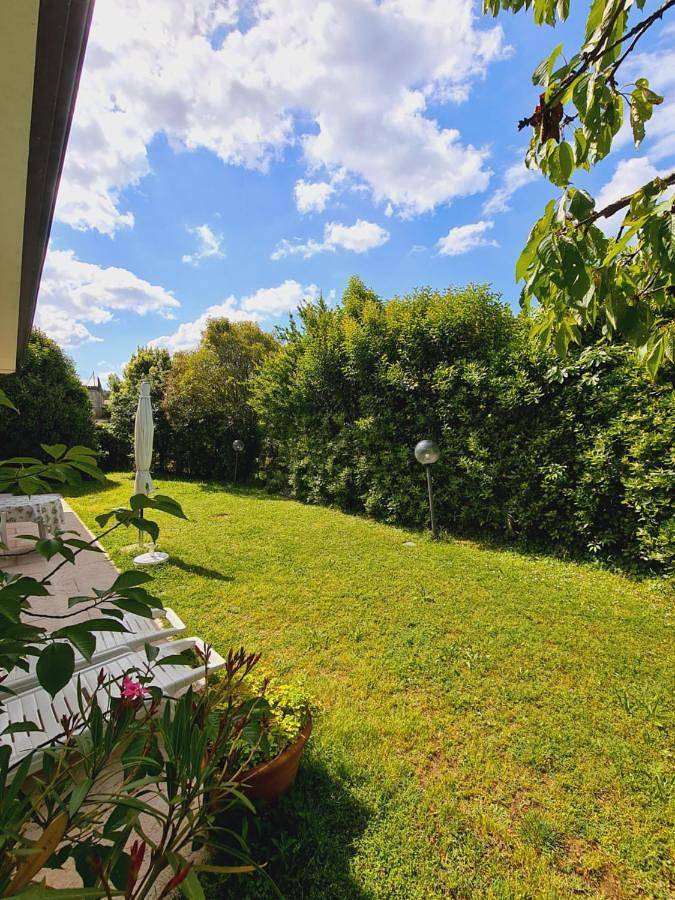 Ferienhaus für 5 Personen, mit Terrasse und Garten sowie Ausblick in Lazise - 2