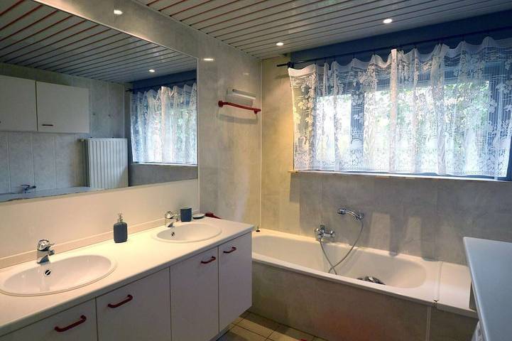 Location de vacances pour 9 personnes, avec jardin, animaux acceptés dans Le Bizet - 4