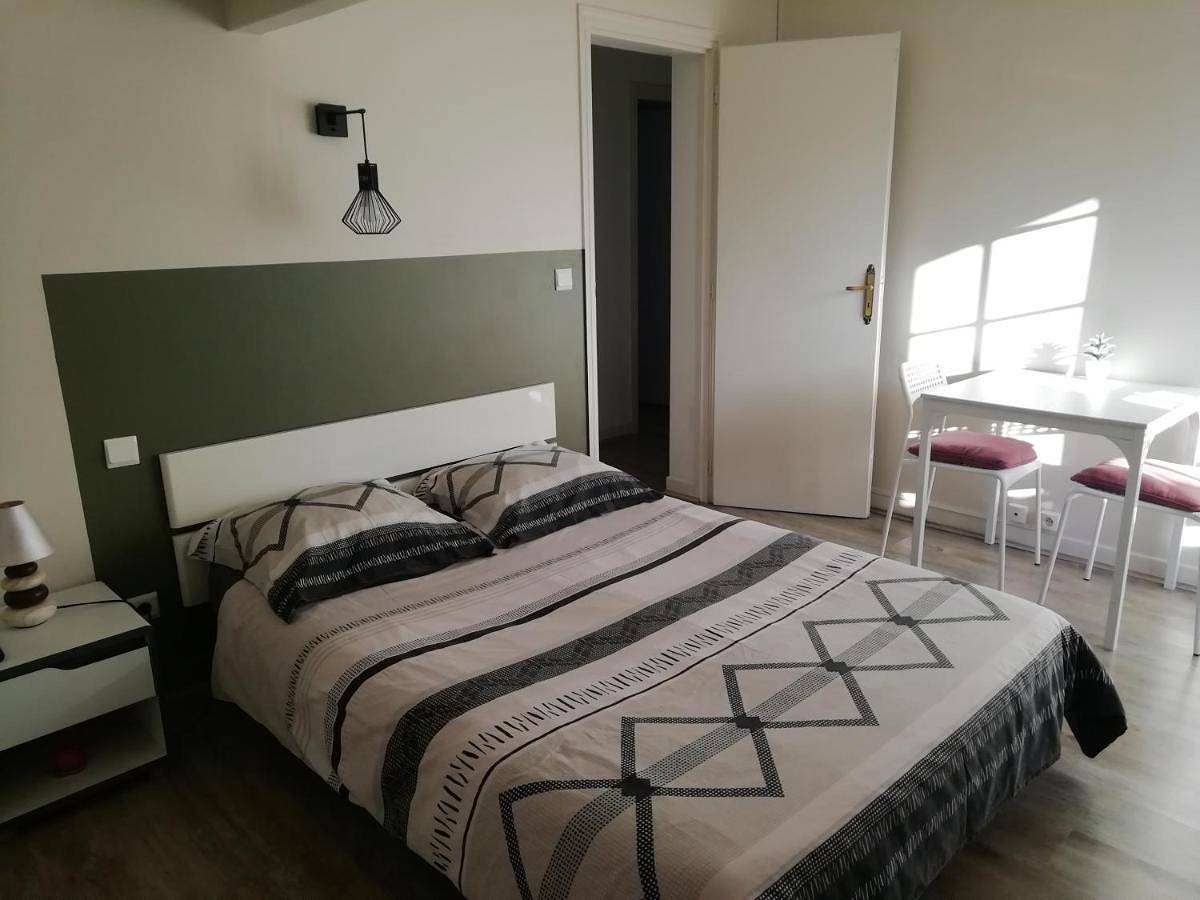 Appartement de vacances entier, Double Room in Hasparren, Région de Bayonne