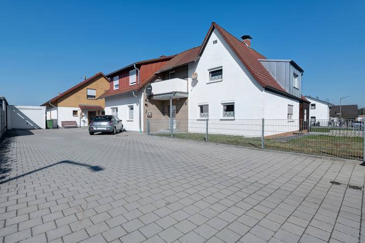 Appartement entier, Appartement "Aufm Weinberg 1" avec Wi-Fi in Schwandorf, Bavière Orientale