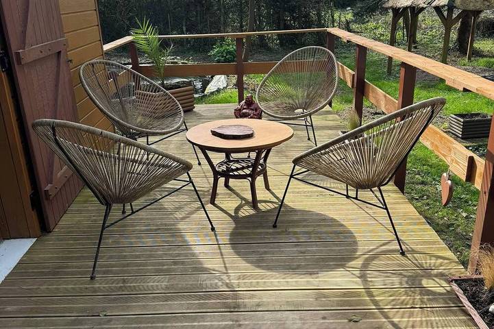 Gîte pour 4 personnes, avec balcon et jardin dans Canlers