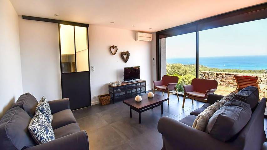 Holiday rental for 6 people, with garden and terrace in Bormes-les-Mimosas