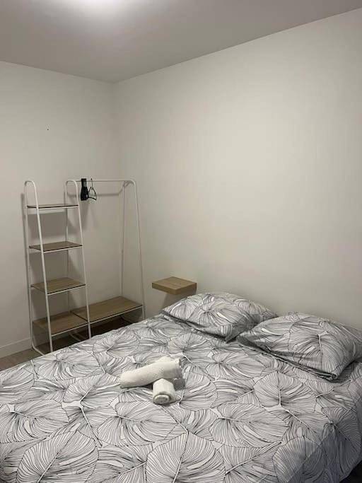 Appartement entier, Two-Bedroom Apartment in Orchies, Département Nord