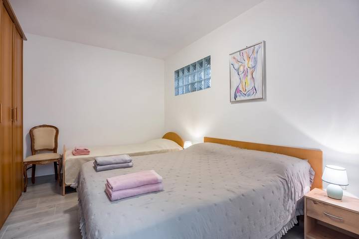 Ganze Wohnung, Rural Apt Arya: Garden & Bbq in Koper, Slowenisches Istrien