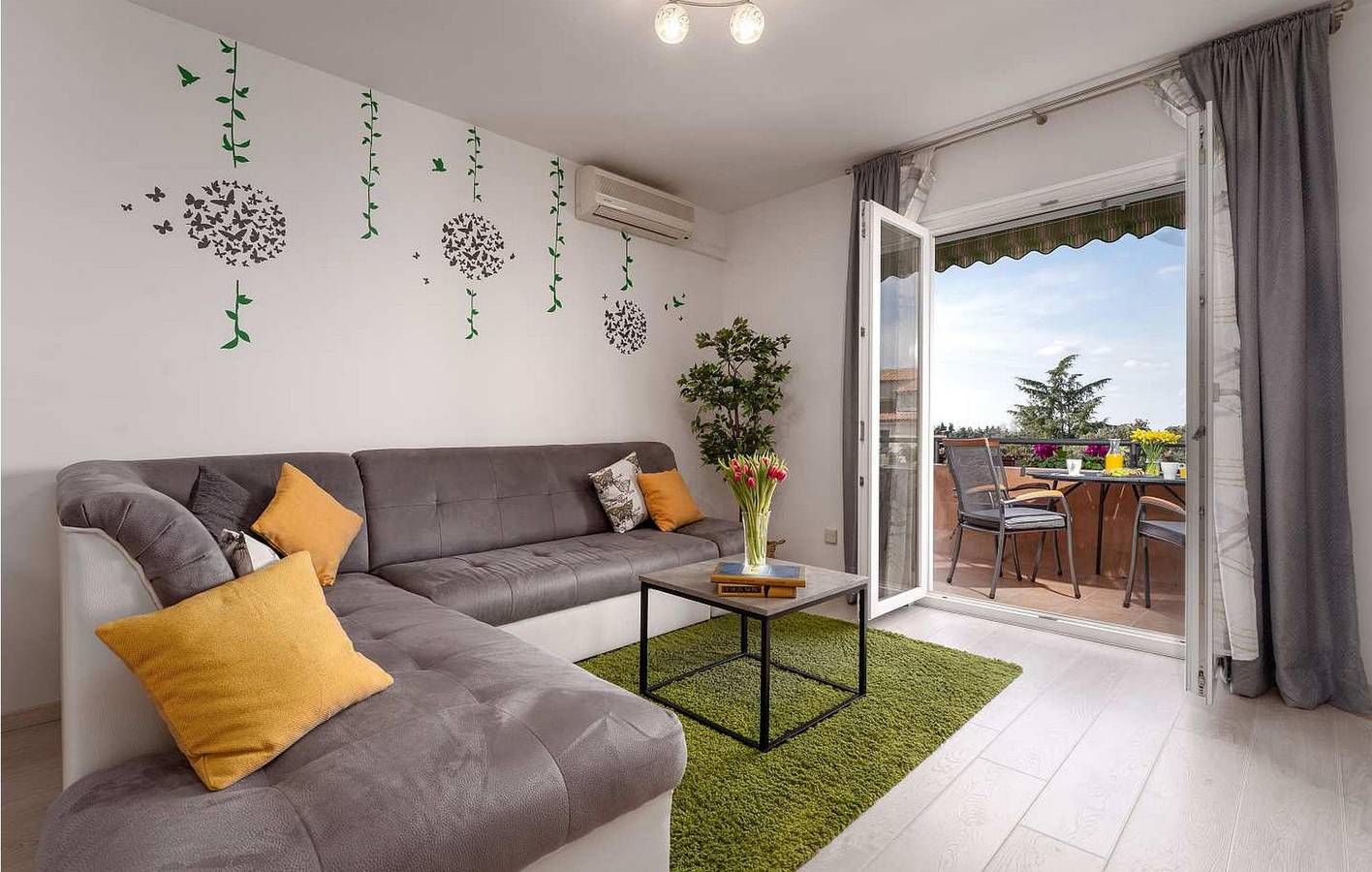 Appartement de vacances entier, Appartement de vacances pour 5 personnes avec terrasse in Poreč, Région de Porec