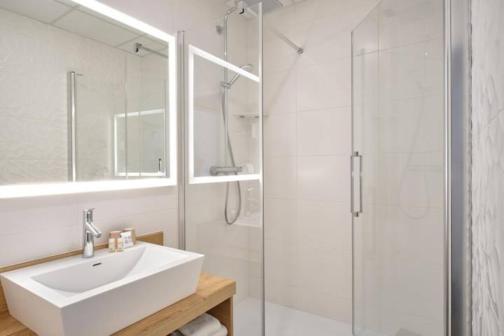 Hôtel pour 2 personnes, avec balcon dans Zoo d'Amnéville - 4