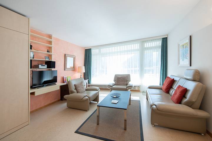 Ferienwohnung für 4 Personen, mit Ausblick und Garten in Davos - 2