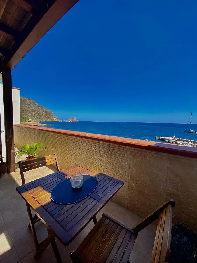 Bed and breakfast for 3 people, with terrace - 1