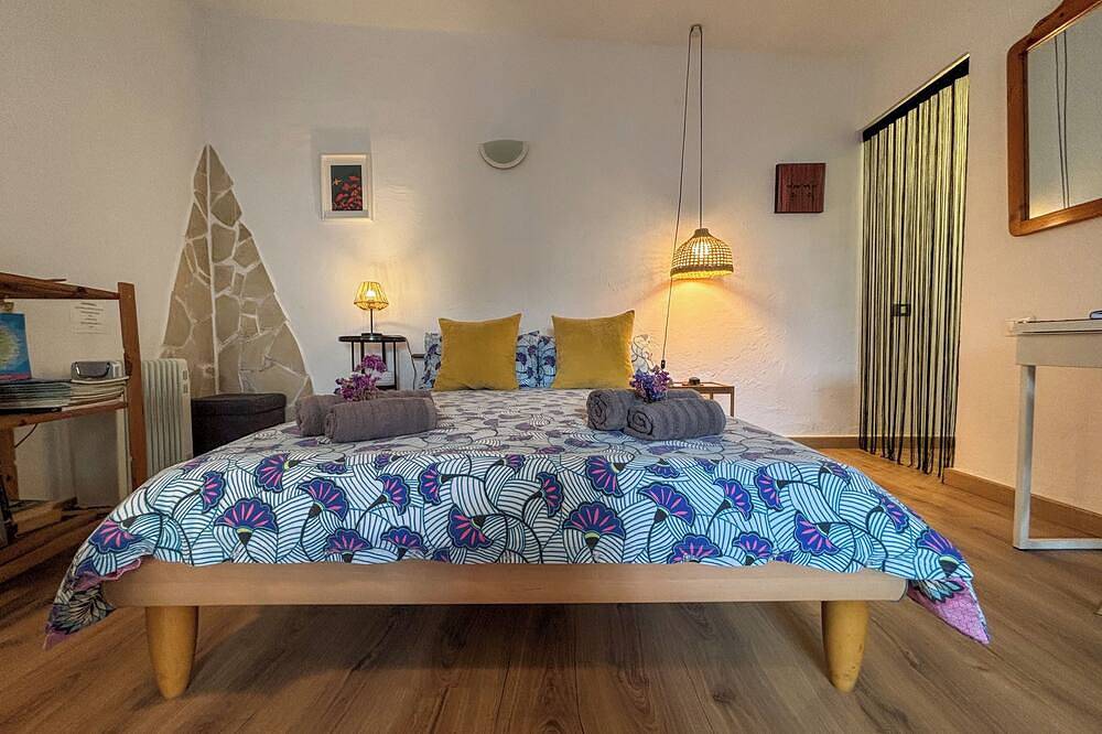 Entire apartment, Quiet Apartment Among Gardens in Guajara, San Cristóbal de La Laguna