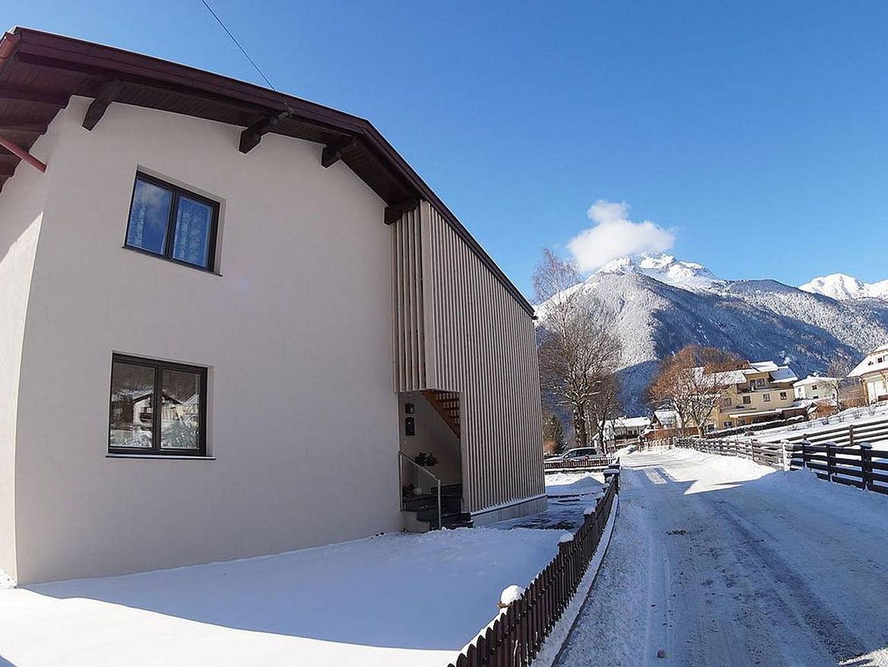 Ganze Ferienwohnung, Der Steinadler - design appartement der steinadler no. 2 in Stubaier Alpen, Umhausen