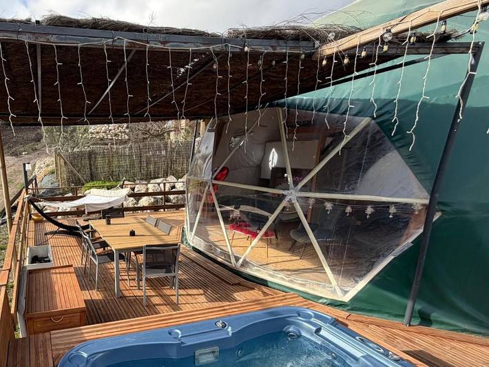 Maison de vacances pour 4 personnes, avec jacuzzi et terrasse