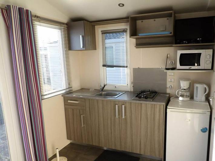 Mobil home pour 2 personnes, avec bassin pour enfant à Saint-Sornin - 3
