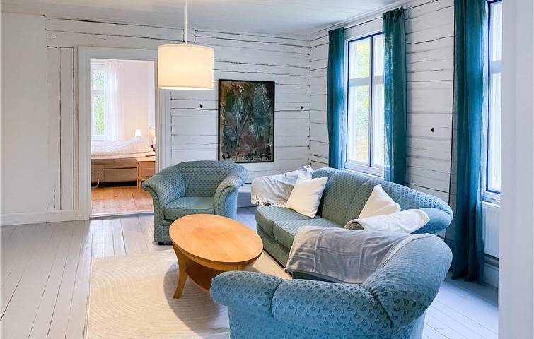Ferienhaus für 8 Personen mit Garten in Ödeshög, Vättern