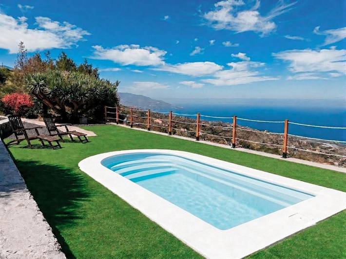 Casa rural para 3 personas, con vistas además de jardín y piscina en Villa de Mazo
