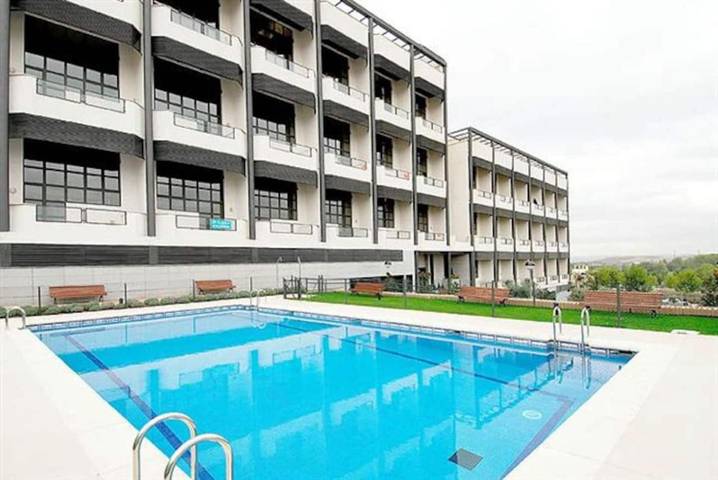 Apartamento de vacaciones para 5 personas, con piscina y jardín - 1