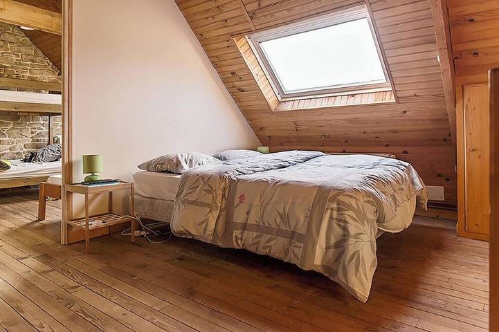 Location de vacances pour 10 personnes, avec jardin à Pléhédel - 2