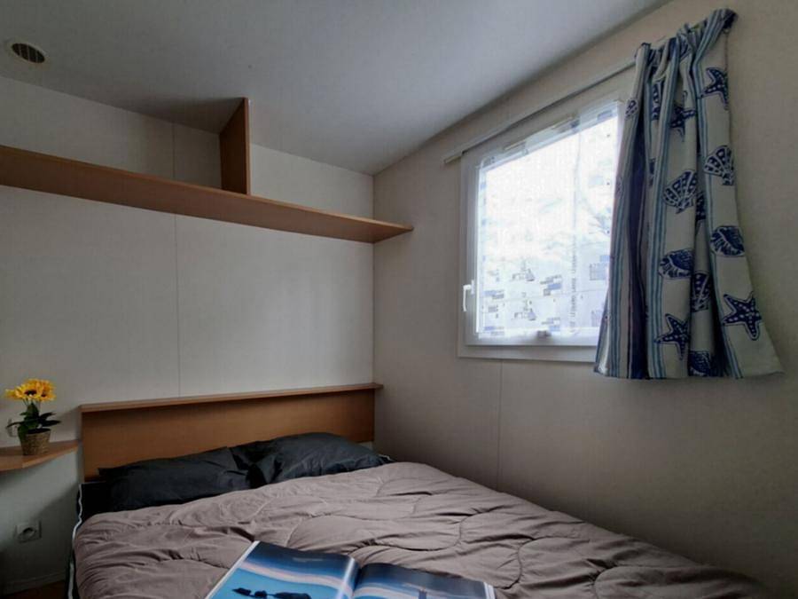 Camping La Prévoté - Mobile home 4 persons - 2 Bedrooms 4 pers Lodge in Saint-Hilaire-de-Riez, Loire Valley