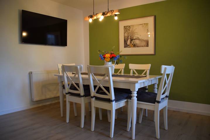 Entire apartment, Apartment with Shared Terrace, Shared Garden and Wi-Fi in Lichtenau, Kreis Paderborn