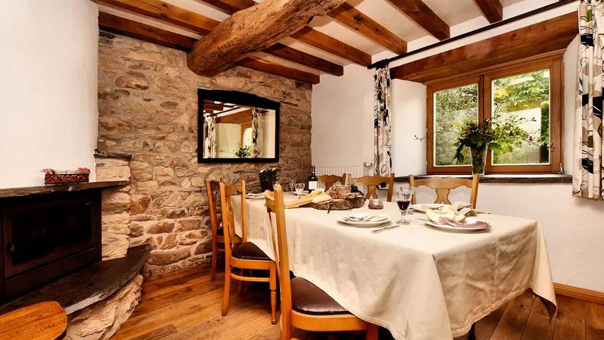 Location de vacances pour 10 personnes, avec jardin à Vielsalm - 3