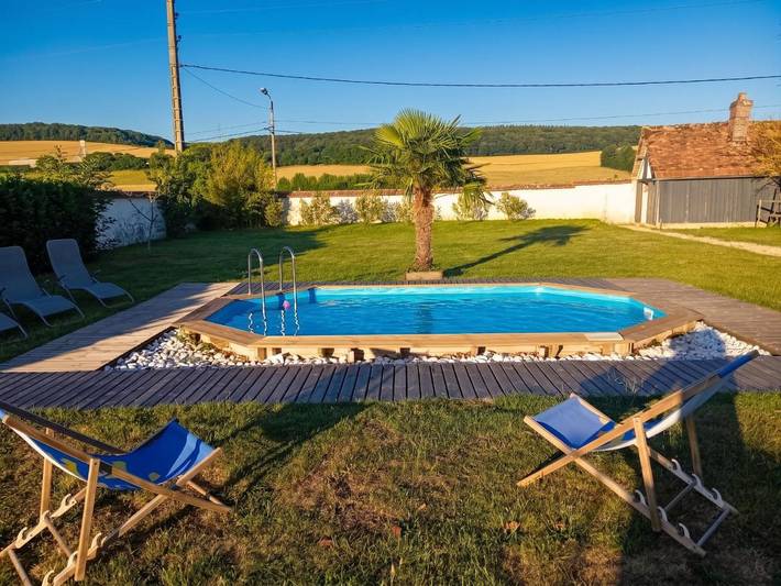 Location de vacances pour 5 personnes, avec Piscine à Saint-Germain-des-Angles