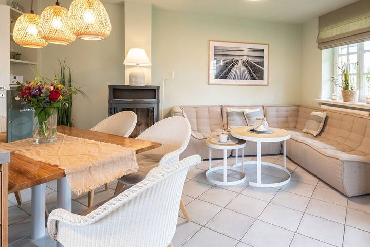 Ganze Wohnung, Schöne 3-Zimmer Ferienwohnung mit ca. 65 m² Wohnfläche, für bis zu 4 Personen in Nordfriesische Inseln (Schleswig-Holstein) (Schleswig-Holstein), Wenningstedt
