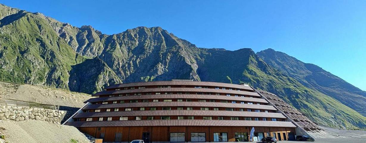 Apartamento para 4 personas, con Terraza además de Piscina y Sauna en Piau-Engaly