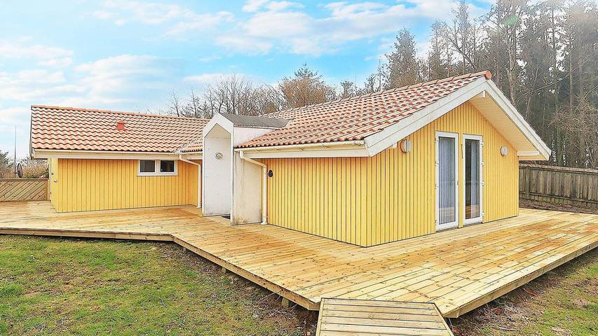 Ferienhaus für 10 Personen, mit Pool und Whirlpool sowie Terrasse und Garten, mit Haustier in Spodsbjerg