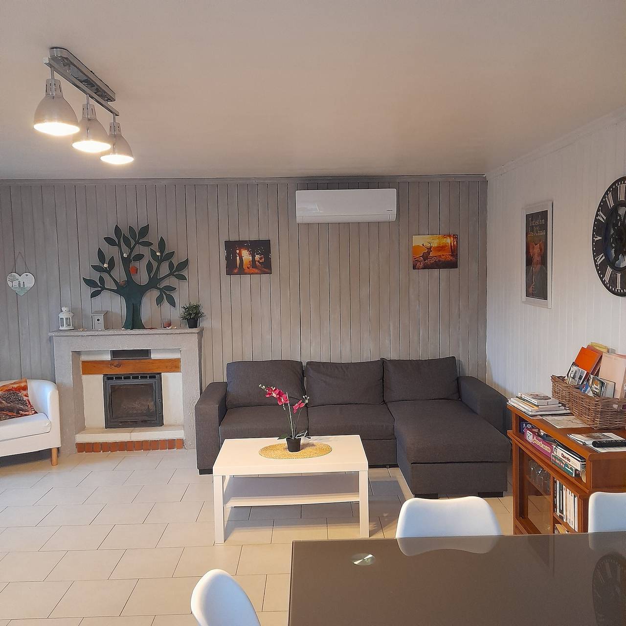 Maison de vacances « Gîte Chez Le Vigneron » avec terrasse privée, Wi-Fi et climatisation in Savigny-en-Véron, Vallée de la Loire
