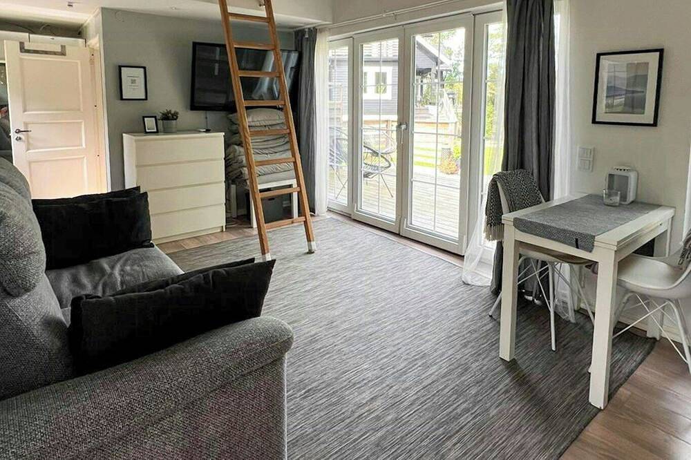 Mini-Haus mit Sandstrand und Sauna in Göteborg, Västergötland