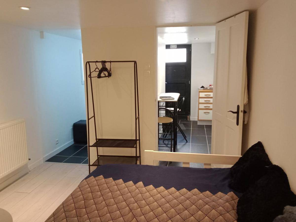Appartement entier, One-Bedroom Apartment in Eysines, Région de Bordeaux
