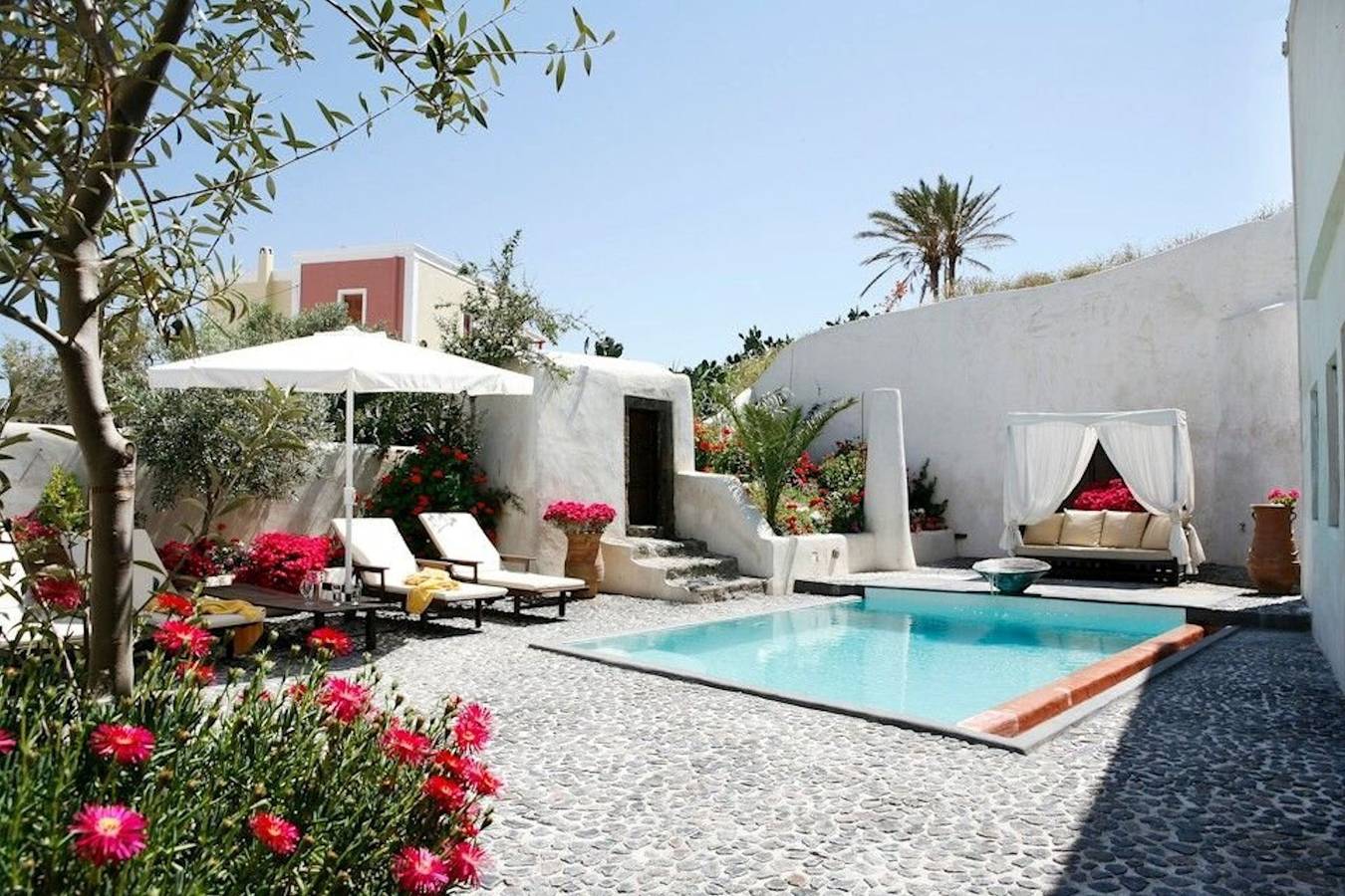 Villa für 4 Personen mit Pool in Megalochori, Santorin