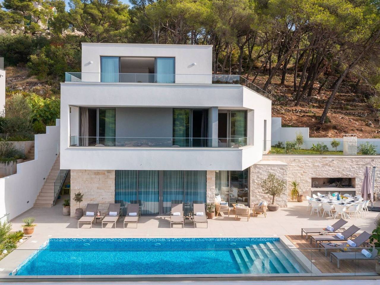 Zastup - Zastup 110.1 in Supetar, Brac