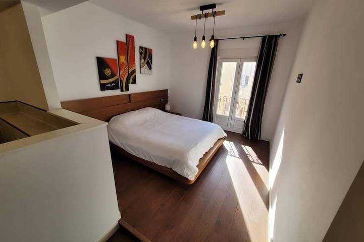 Apartamento entero, Piso muy amplio y centrico con vistas a la bahia in Santander, Costa de Cantabria