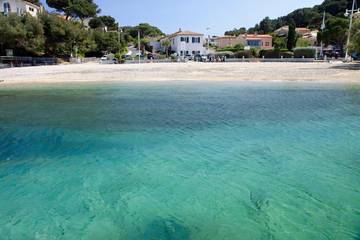 Gîte pour 4 personnes, avec vue et balcon dans Plage Des Oursinieres Le Pradet