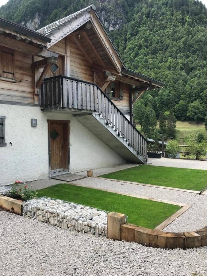 Gîte pour 6 personnes, avec Balcon et Terrasse ainsi que Jardin et Vue