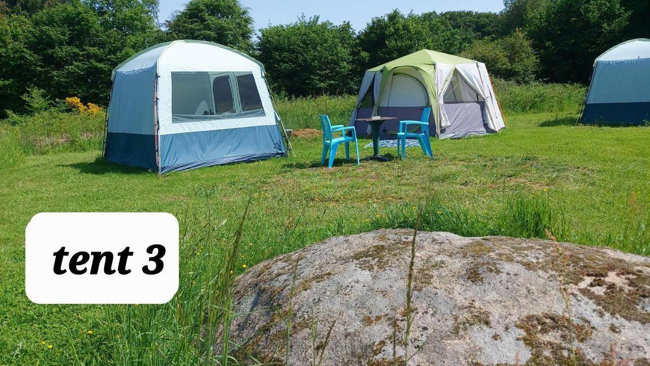 Fernfields Countryside Tents in Saint-Michel-de-Montjoie, Région d'Avranches