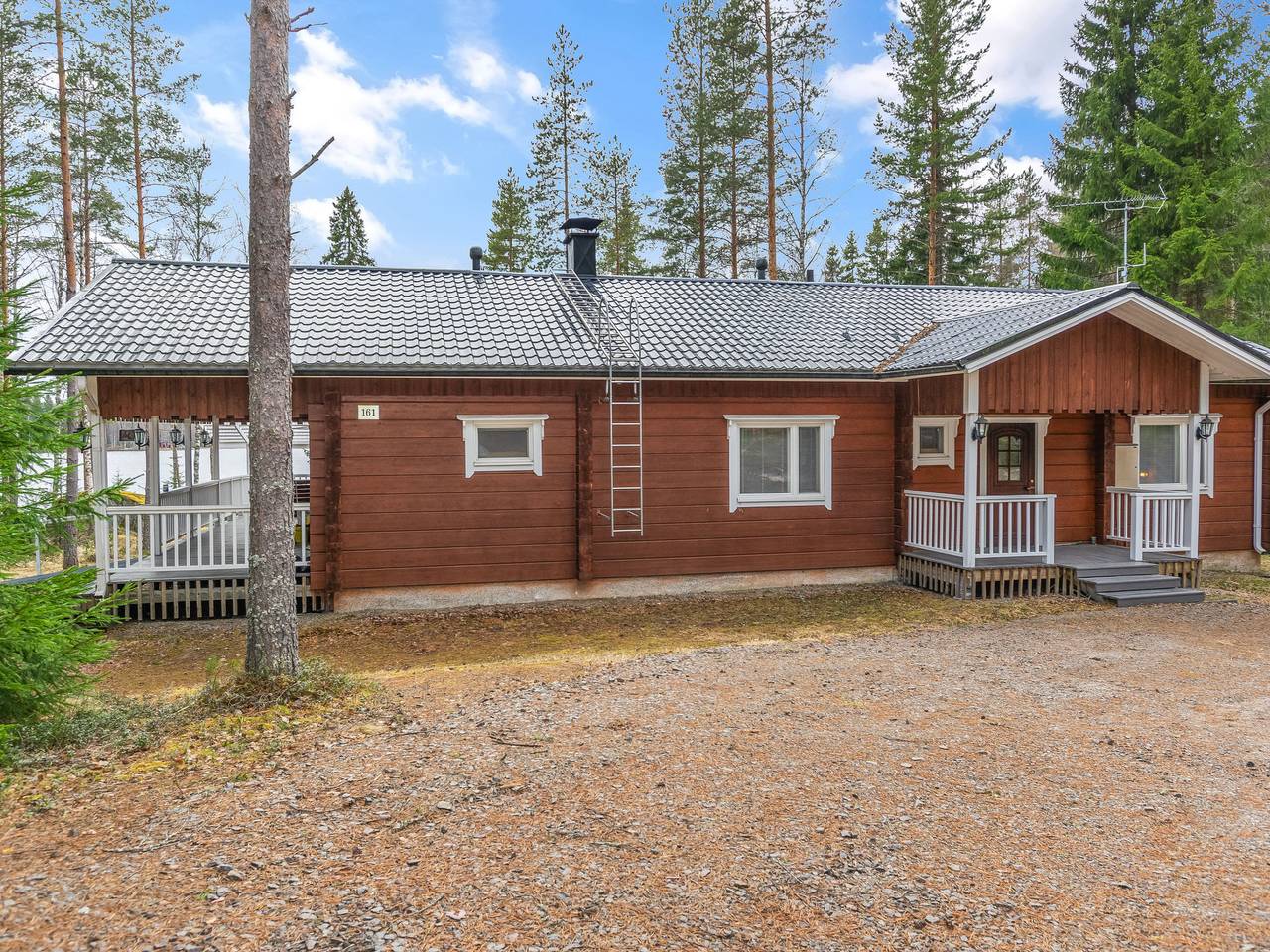 Louhuranta in Karstula, Mittelfinnland